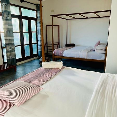 Bed and Breakfast Montes Елла Екстер'єр фото