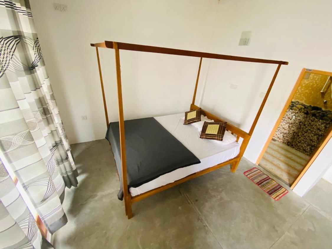Bed and Breakfast Montes Елла Екстер'єр фото