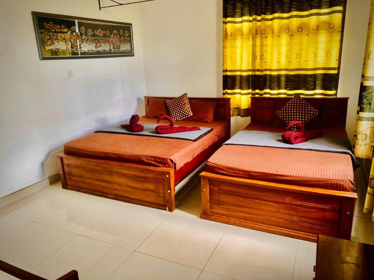 Bed and Breakfast Montes Елла Екстер'єр фото